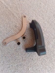Suzuki 1980-1981 PE250 RM400 RM250 RS250 engine sprocket cover kit 11360-40401 a
