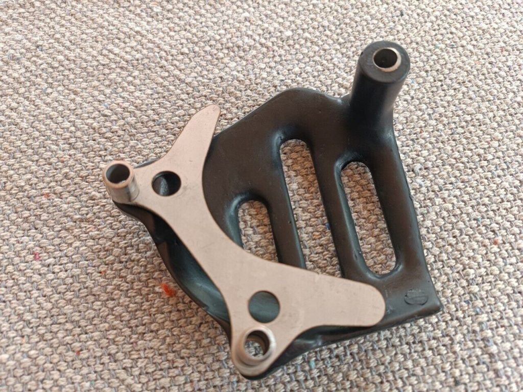 Suzuki Engine Sprocket Cover PE175 1980-1984 & RM100 1979-1981 & RM125 1979-1980e