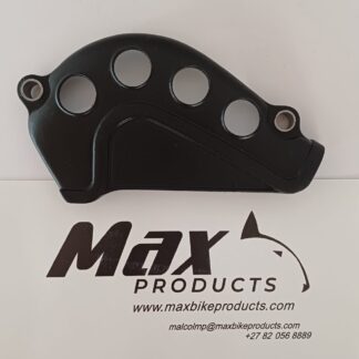 Suzuki engine sprocket cover RM465 RM500 and RM250 - 1136014200 na